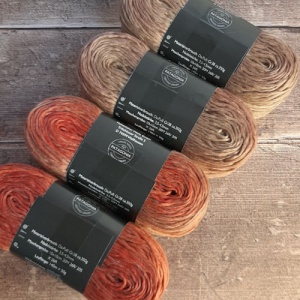 Schoppel Cashmere Zauber yarn 50g colour 2261
